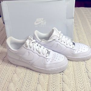 Nike Air Force 1, women’s Size 8